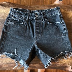 GRLFRND Jourdan - Black distressed high waisted jean shorts size 24